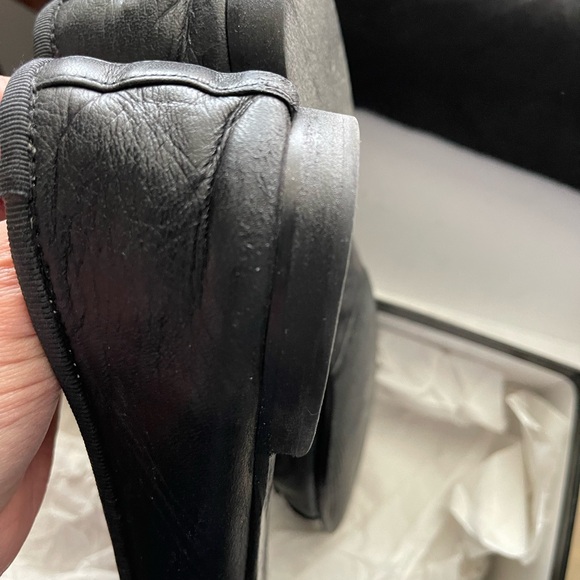 Authentic pre loved Chanel Leather Ballet Flats 36.5 Patent Cap Toe - Picture 5 of 16